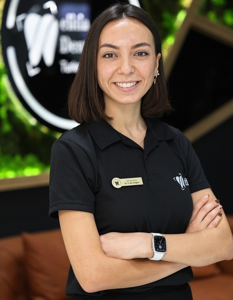 DENTIST EBRİŞİM NUR DOĞAN