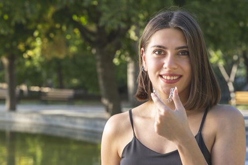 invisalign treatment antalya